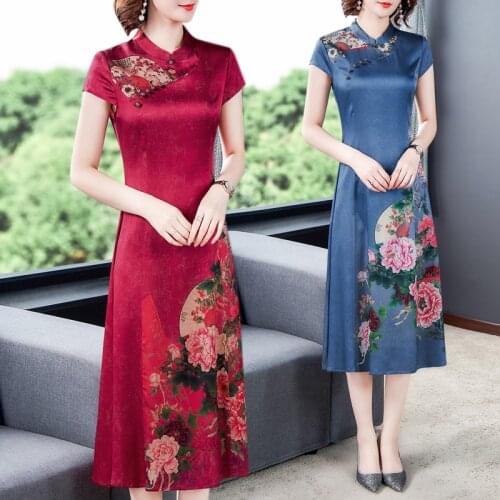 Hangzhou brand silk women mother mulberry silk dress new improved cheongsam restoring ancient ways in spring and summer