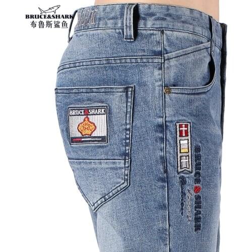 2020 Winter Men Jeans Shark Fashion Casual Embroidery Stretch Straight Leg Loose Thicken Cotton Soften Mens Jeans мужские джин