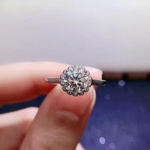 1 carat Moson Diamond ring Noble and elegant crystal with a good engagement ring of 925 silver inlays for the ladys gift