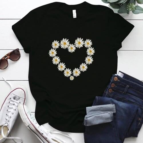 Daisy Love Wreath Printed Graphtic Tee Plue Size S-5xl Lovely Woman Tshirts Casual Short Sleeve Best Gift T Shirt for Lady Tops