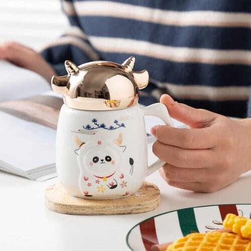 Creative Year of the Ox Embossed Ceramic Cup Cute cartoon mirror mug Spring Festival Gift Cup Student Cup Couple Cup N866