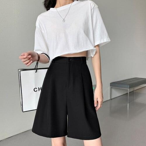 2021 New Summer Fashion Trend High Waist Casual Shorts White Grey Black Loose Middle Pants for Woman Sweatpants Women