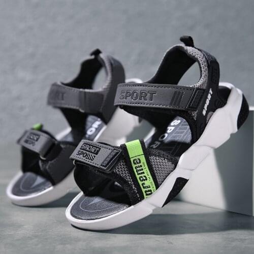 Boys' and girls' sandals 2021 summer new Zhongda boys' soft soled anti slip wear resistant shoes beach shoes barefoot