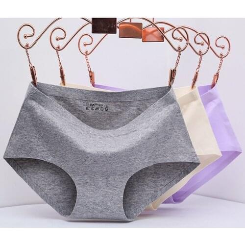 3pcs / lot Womens Panties one-piece seamless womens underwear mid-waist briefs sexy cotton female lingerie briefs Panties