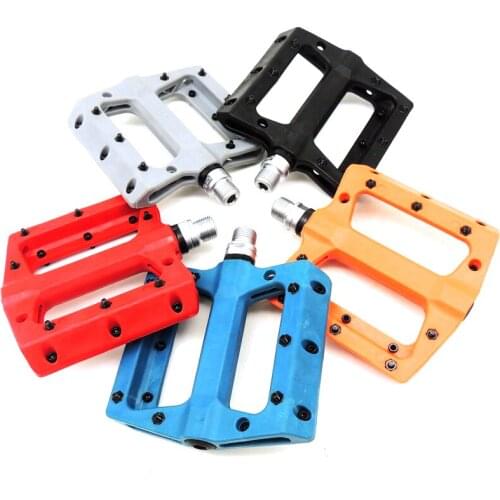 MTB bearing pedal nylon fiber shell lubrication molybdenum steel shaft core lubrication DU bearing pedal widened non-slip pedal