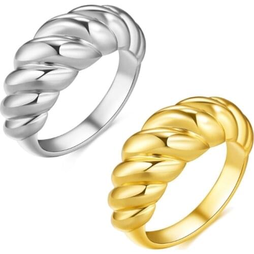 Gold-plated Claw Horn Ring Thick Twisted Dome Ring with Personalized Claw Horn Stepped Stackable Ring Suitable for Women