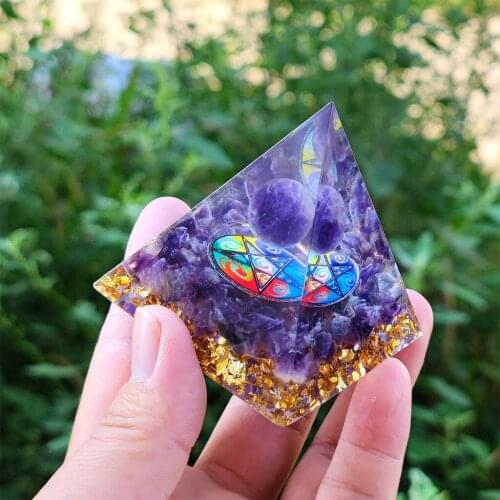 Collectible Orgone Pyramid Energy Generator Balancing Positive Energy Natural Gemstone Stone Ornaments Home Decor Purple