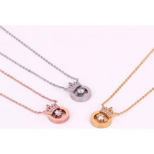 Love Crown Pendant Necklaces Stainless Steel Zircon Round Beating heart circle necklace Women Party Wedding Gift factory price