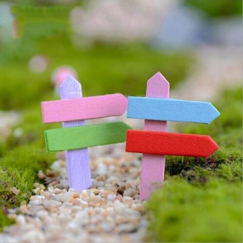 10pcs Wood Guidepost Dollhouse miniaturas Bonsai Tool Terrarium Figurines Resin Crafts Fairy Garden Miniatures jardin gnomes