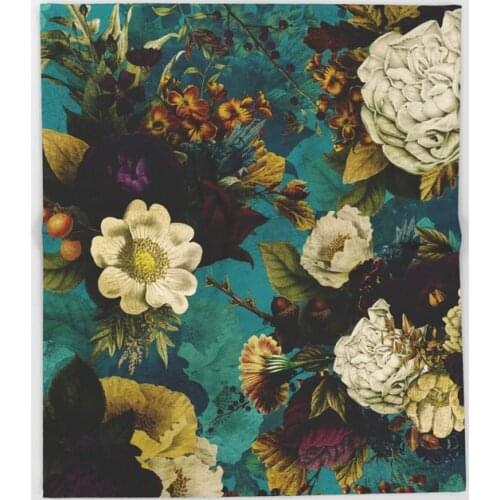 Garden Vintage Flowers Throw Blanket Portable Soft Bedspread Home Decoration Microfiber Flannel Blankets for Beds