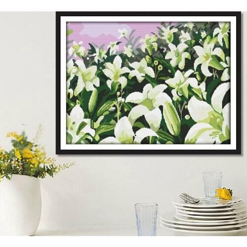 Joy Sunday The lily flower counted 11CT 14CT Cross Stitch Set DMC DIY Cross-stitch Kit scenery Embroidery Needlework Home Decor
