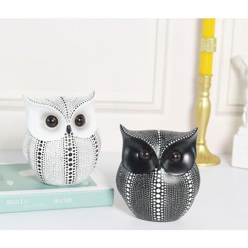 Indoor Statues Living Room Desktop Decoration Owl Sculptures Decor Small Figurines For Home Accents Cute Warm Small Ornaments