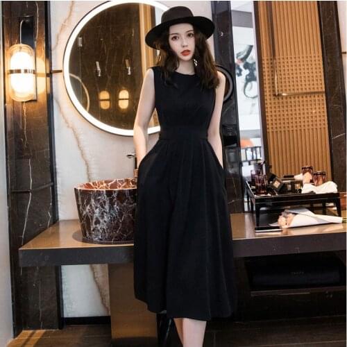 New Arrival Fashion Summer Korean Midi Party Dress Ladies OL Elegant Casual O-Neck Sleeveless Black Pleated Slim Beach Dress