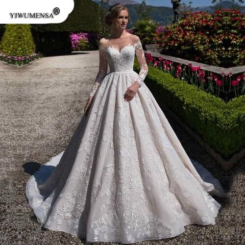 Country Luxury Long Sleeves Scoop Neck Boho Wedding Dress For Women Romantic Lace Appliques Backless Bridal Gown Plus Size A163