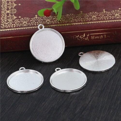 10pcs 20mm Inner Size Silver Plated Classic Style Cabochon Base Setting Charms Pendant (D1-19)