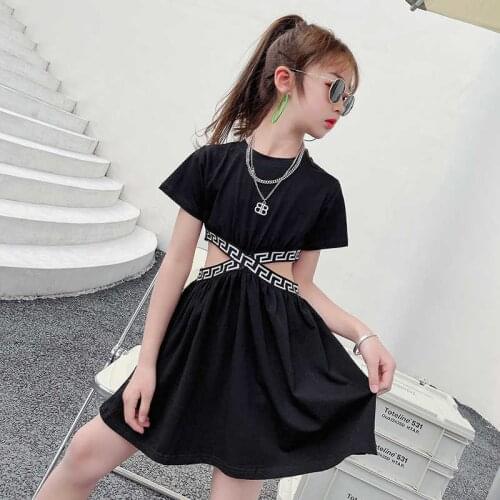 2021 Girls Summer Dresses Black A-Line Geometric Pattern Knit Waist Hollow Cut Sports Casual Dress 3-14Y Childrens Girl Clothing