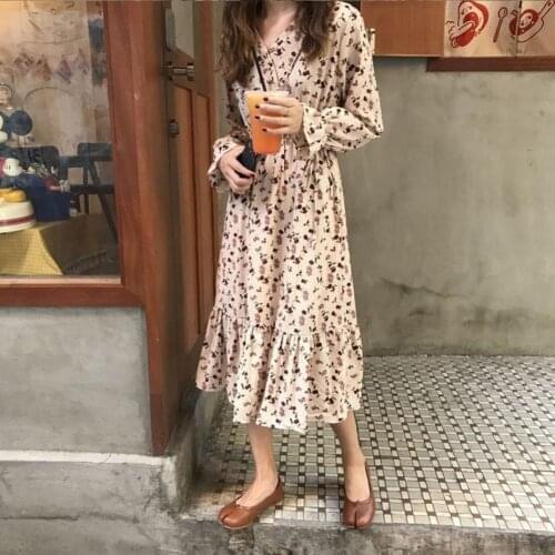 Female Vintage Midi Dresses Spring Autumn Flare Sleeve Casual Women Long Sleeve V Neck Drawstring Tie Loose Beach Party Dress