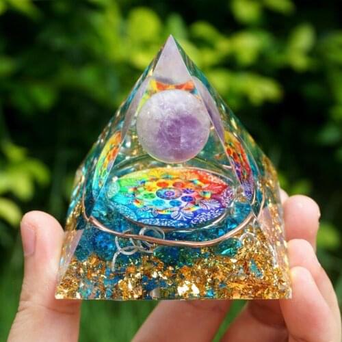 Crystal Pyramid Reiki Pyramid for Balancing Chakra | Yoga | Meditation Energy Reiki Natural Gemstone Statue Ornaments