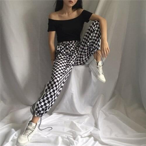 2019 Women Casual Loose Wide Leg Pants Women High Waist Eelasticity Pants Spring Black And White Plaid Elasticated Trousers