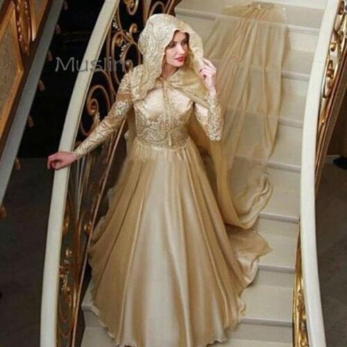 Gold Muslim Long Sleeve Evening Dress Lace Appliqued High Neck Sequin Prom Dress With Hooded Cape Sweep Train Dubai Formal Gown