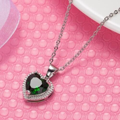 Luxury Female Crystal Green Zircon Stone Necklace Cute Wedding aesthetic cubic zircon Heart necklaces pendants for girls