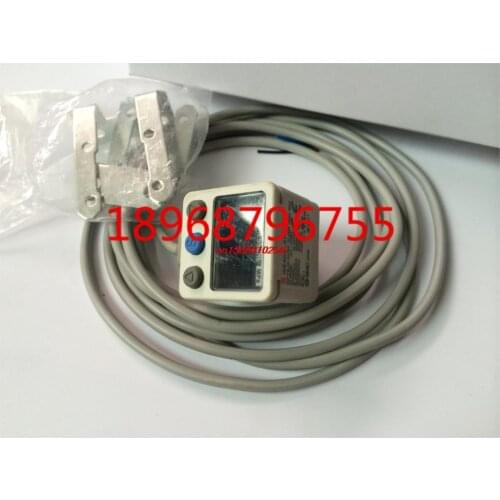 FREE SHIPPING ISE40A-01-R-M Digital display negative pressure switch meter sensor