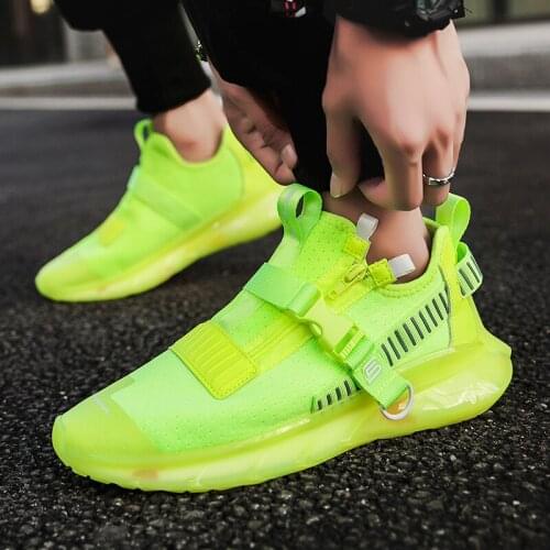 Hot New 2020 Casual Shoes Men Outdoor Male Footwear Mesh Mens Sneakers Yellow Soft Fashion Comfortable Shoes Man Big Size 45 46