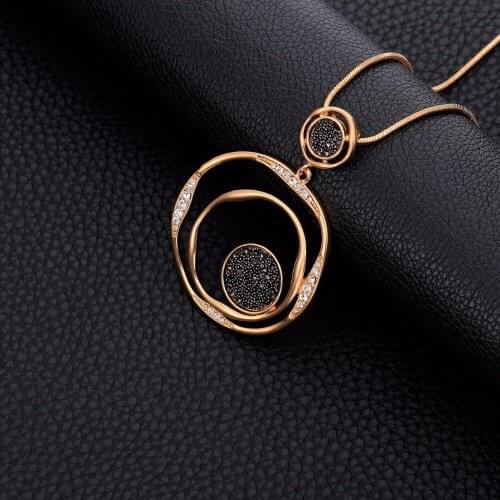 Luxury Black Crystal Pendant Necklace Gold Sweater Chain Big Circle Round Pendants Long Necklace Women Jewelry Accessories Gifts