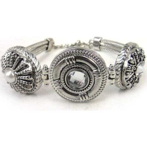 Free shipping three pieces1.8-2cm metal button Bracelet with white pearl & rhinestone DIY Fashion charm alloy button Jewelry