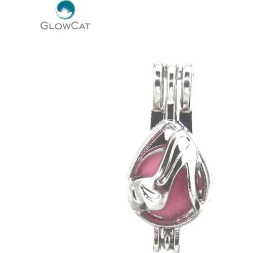 L608 5pcs/lot Bright Silver Cute high-heeled shoes Pearl Beads Cage Pendant Locket Fairytale Party Essential Oil Diffuser