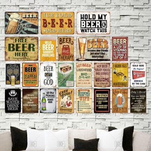 Hello Free Beer Here Lettering Retro Pattern Bar Metal Sign Plaque Tin Sign Metal Plate Wall Art Decor Club Decoration Board