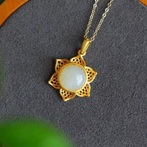 SUNFLOWER Hetian Jade Necklace Womens Sterling Silver Light Luxury Minority Design Simple Cold Style Clavicle Chain Small Sweat