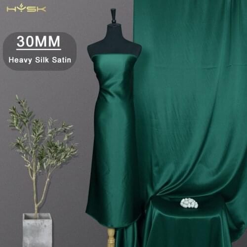 HYSK pure charmeuse fabric silk 30mm 160g/m emerald green solid dyeing raw silk texture duchess cloth for wedding dress CD201