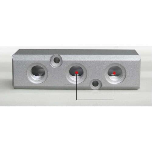 G1/4" In G1/4" Out 30x30mm 3 Way 5 Port Pneumatic Air Solid Aluminum Manifold Block Splitter Water Gas Oil