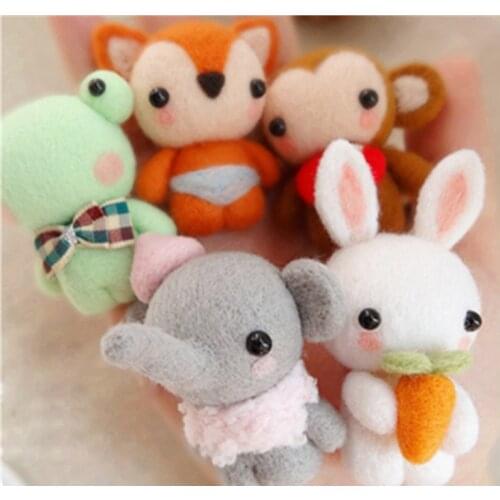 Little fox, little elephant frog, Rabbit Pendant wool needlepoint kit wool felt needle felting decoration craft needlecraft DIY