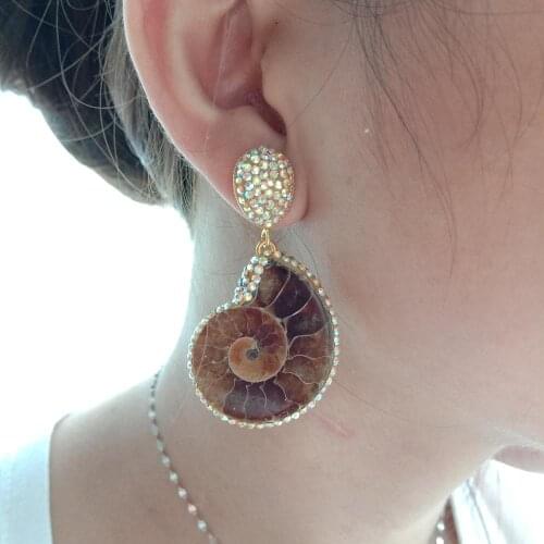 Women Gift Natural Snail Ammonite Spiral Whorl Conch Shell Fossils Nature Color Animal Pendant cz pave stud earrings