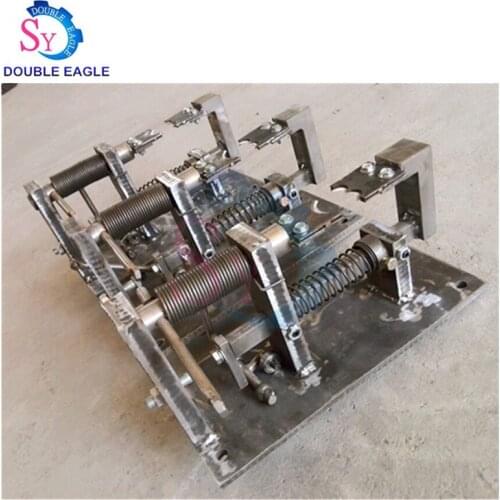 Wholesale Price Cheap Commercial Small Hand Cashew Nuts Sheller Manual Commercial Table Cashew Shelling Peeling Machine