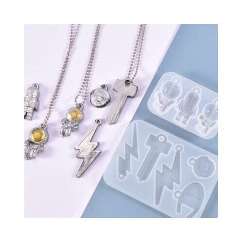 Universe Space Astronaut Pendant Silicone Mold DIY Handmade Lightning Key Jewelry Epoxy Mold Jewelry Tools