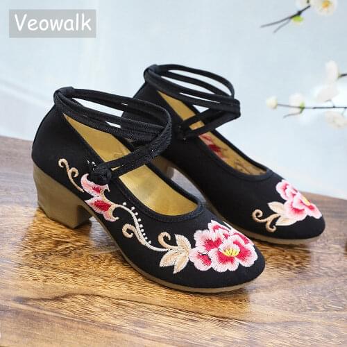 Veowalk Ankle Strap Women Canvas 4cm Block Heel Shoes Vintage Ladies Comfort Cotton Embroidered Pumps Costume Footwear