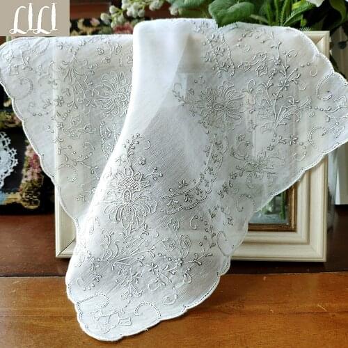 Hand-embroidered Classical Garland 100% Cotton Handicraft Gift Handkerchief