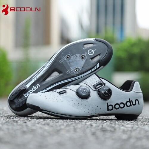 BOODUN Reflective Men Road Bike Shoes Carbon Fiber Sole Ultralight Cycling Shoes Self-lock Triathlon Road Bicycle Racing Shoes