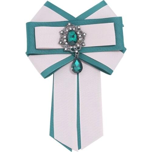 High-grade Retro Bowtie Large Ribbon Bow Tie Brooch Green Crystal Rhinestone Wedding Shirt Collar Pin Party Jewelry Accessories