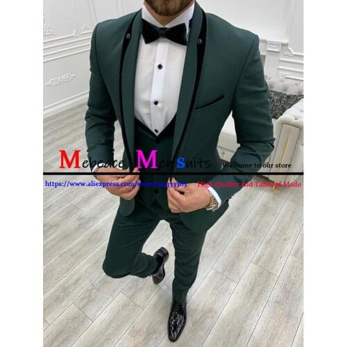 Slim Fit Men Suits For Prom Party Groom Wear Green Peaked Lapel Groomsmen Outfit Man Formal Blazers 3 Piece Jacket,Vest , pants