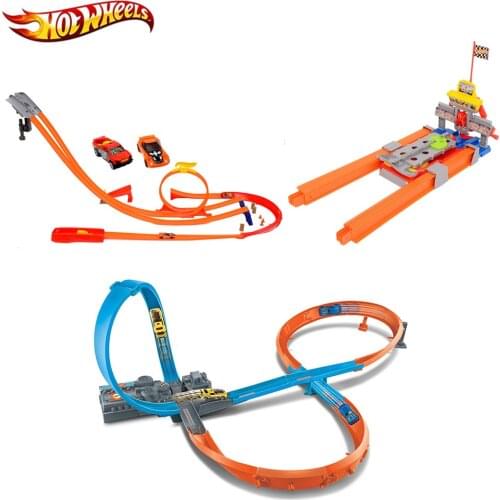 Original Hot Wheels Stereoscopic Maneuver Track Figure 8 Raceway Educational Diecast Car Toy Set Children Birthday Gift GGF92