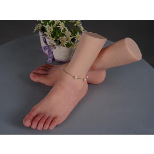 High Simulation Silicone TPE Material Realistic Female Foot Model For Foot Art Finger Bendable Mannequin Display Jewelry Props