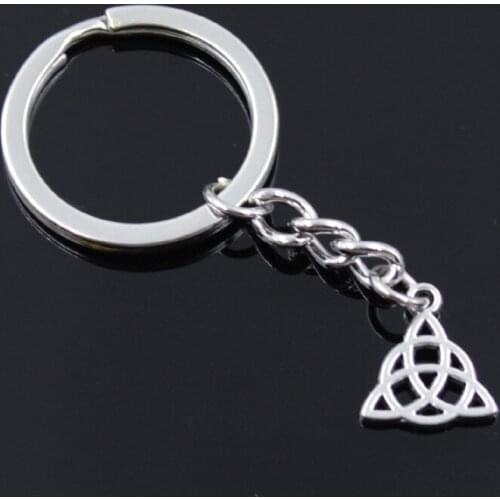 New Fashion Men Keychain Jewelry Metal Key Holder Chain DIY Key Rings Vintage Celtic Knot Amulet 16x14mm Pendant