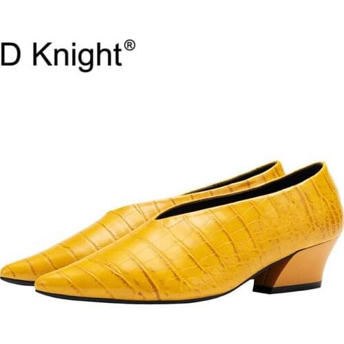 Genuine Leather Thick Heel Pumps Women Shoes New Crocodile Pattern Office Lady Party Shoes Sexy Pointed Toe Female Footwear Pump