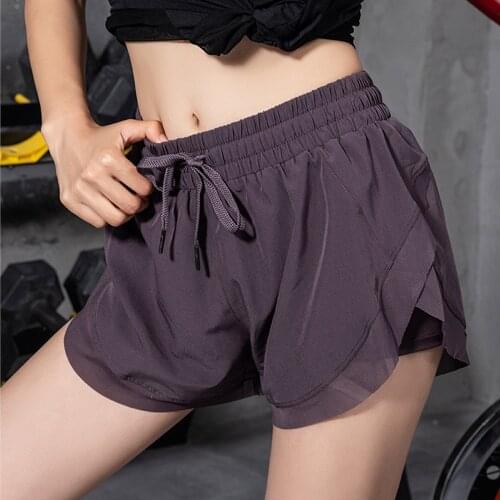 2021 Women Workout Shorts Fitness Yoga Quick dry Breathable Sport Shorts Female Running Gym Leggings Pants Fitness Clothing