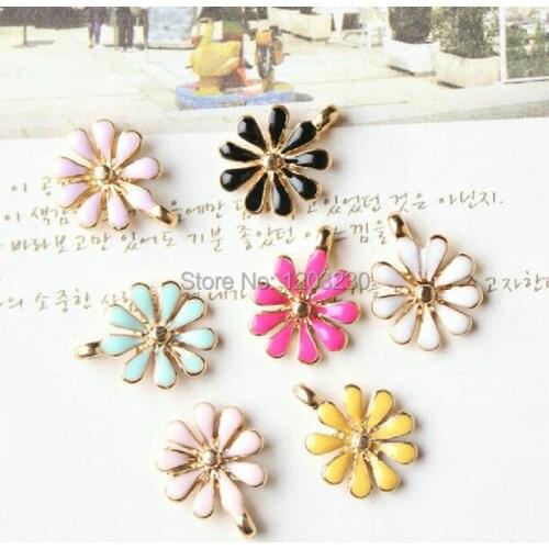 New design 50pcs/lot colorful gold-color flowers style cartoon daisy shape metal charms diy jewelry floating pendants accessory