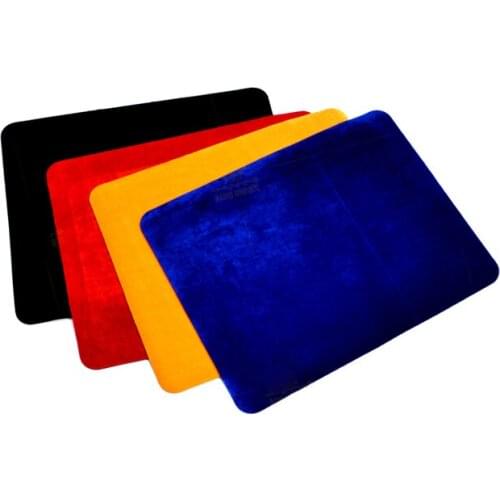 High Quality Professional Card Mat Black Red Blue Yellow Standard Size 42*32cm Pad For Poker & Coin Magic Tricks Props 81519